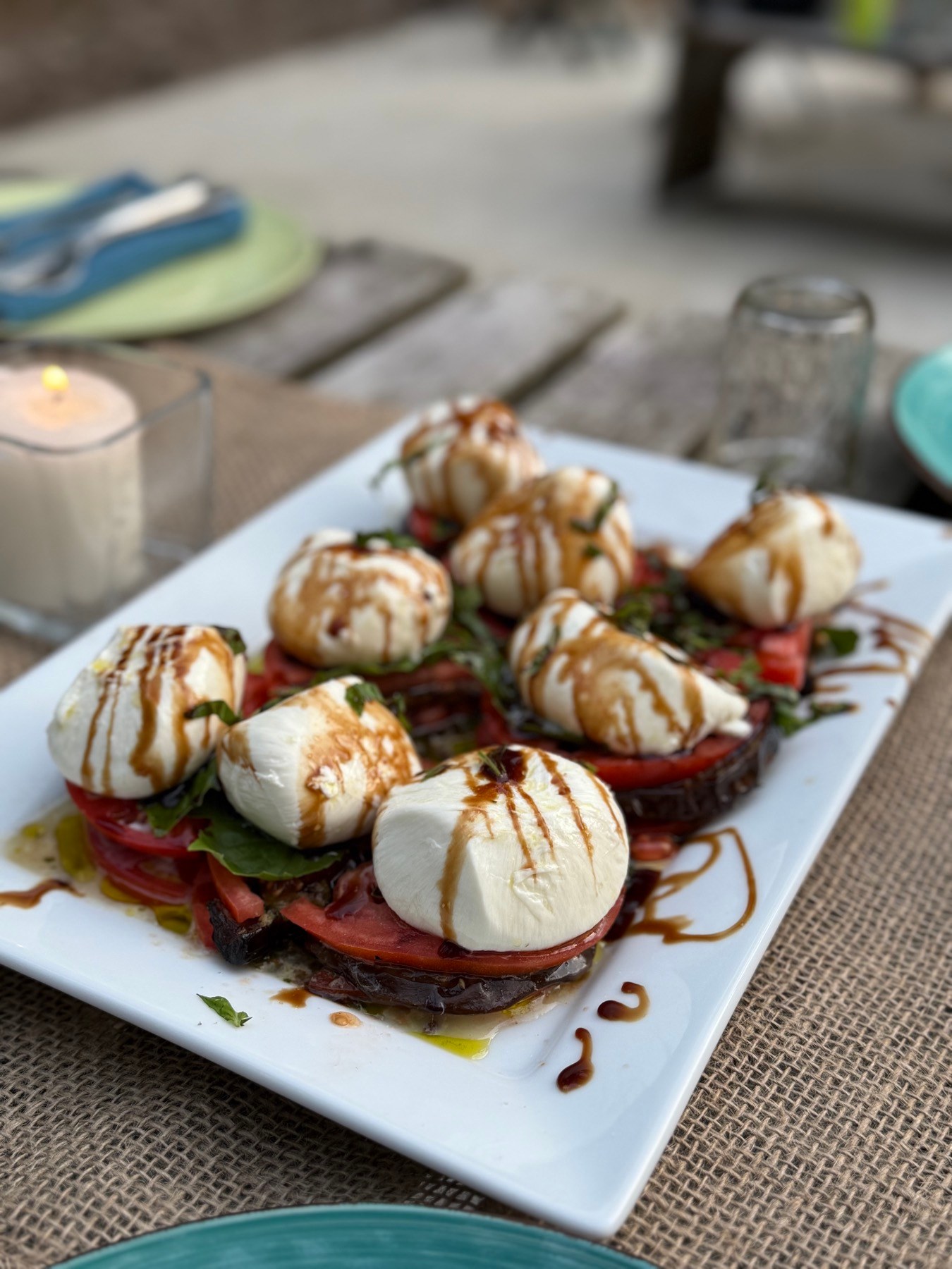 Caprese salad with tomatoes and mozzarella